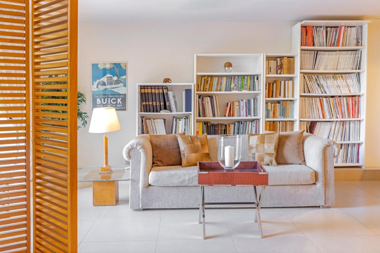 Couple'S Getaway , Modern Amenities & Sophisticated Style Διαμέρισμα Rhodes City Εξωτερικό φωτογραφία